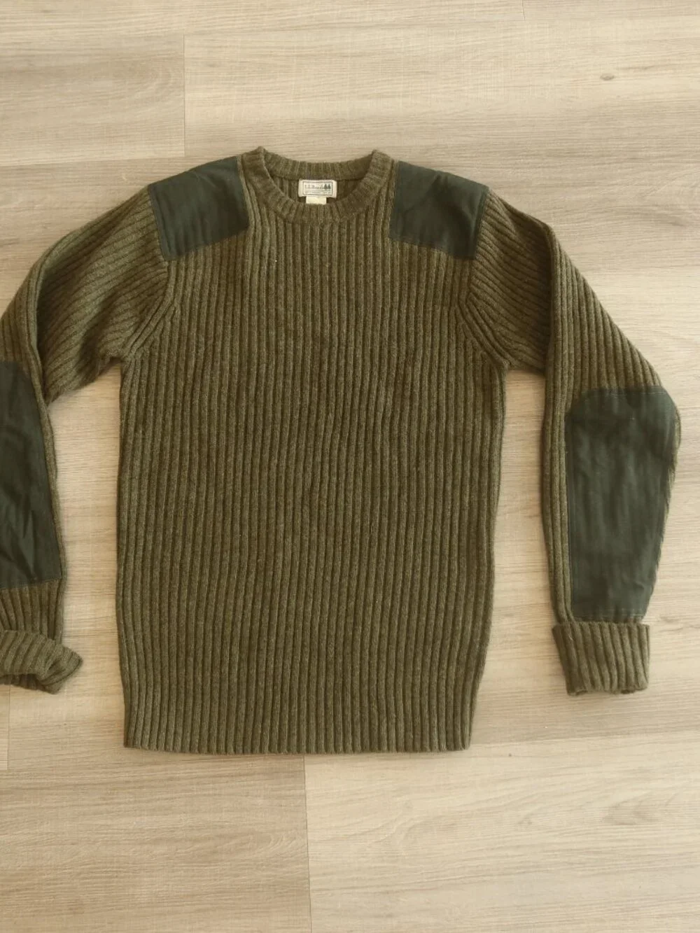LL Bean Commando Sweater merino wool elbow patch outdoor M layer ribbed military